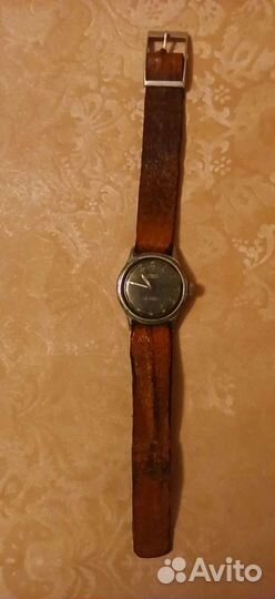 Антиквариат старые Часы