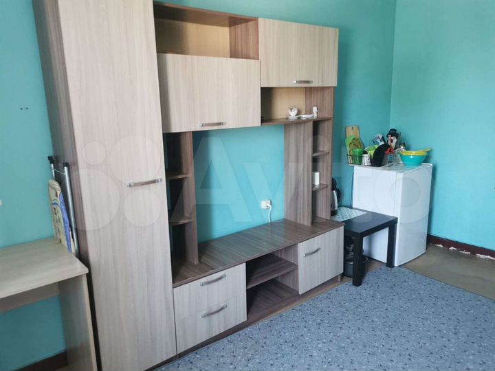 Комната 14 м² в 8-к., 4/9 эт.