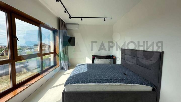 Дом 186 м² на участке 20 сот.