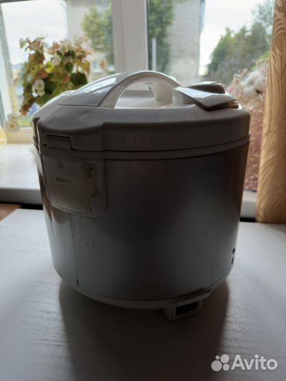 Мультиварка Panasonic SR-TMH18