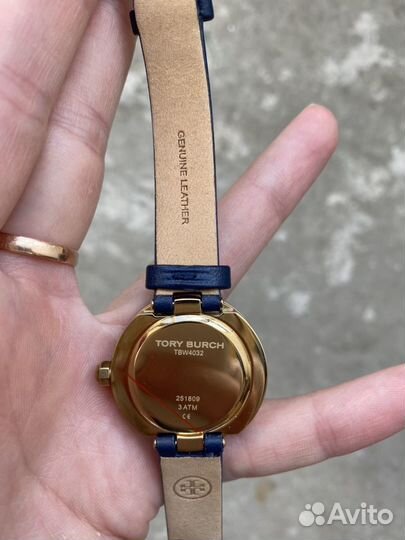 Часы Tory Burch