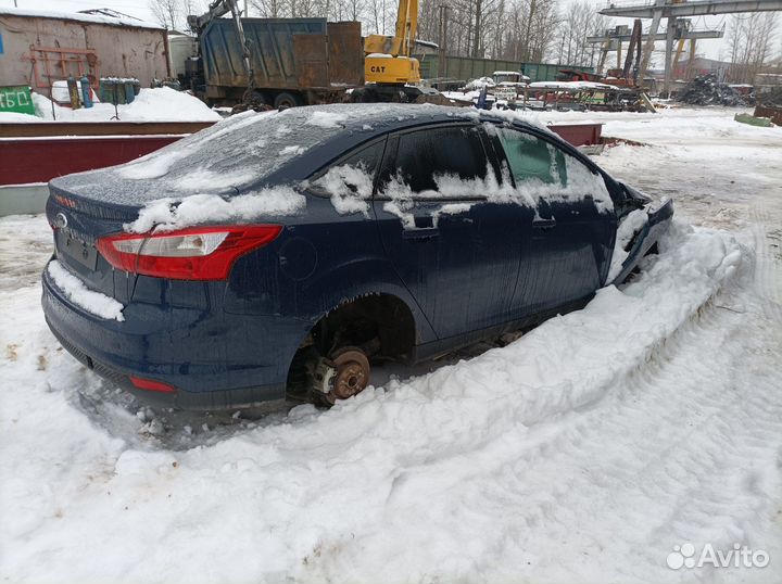Запчасти Б/У Ford Focus седан 3 1.6 л