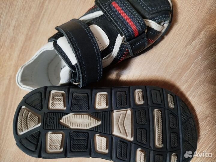 Сандалии детские для мальчиков