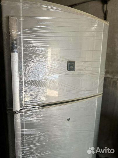 Холодильник Sharp бу