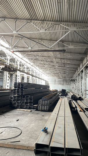 Производство, 42163 м²