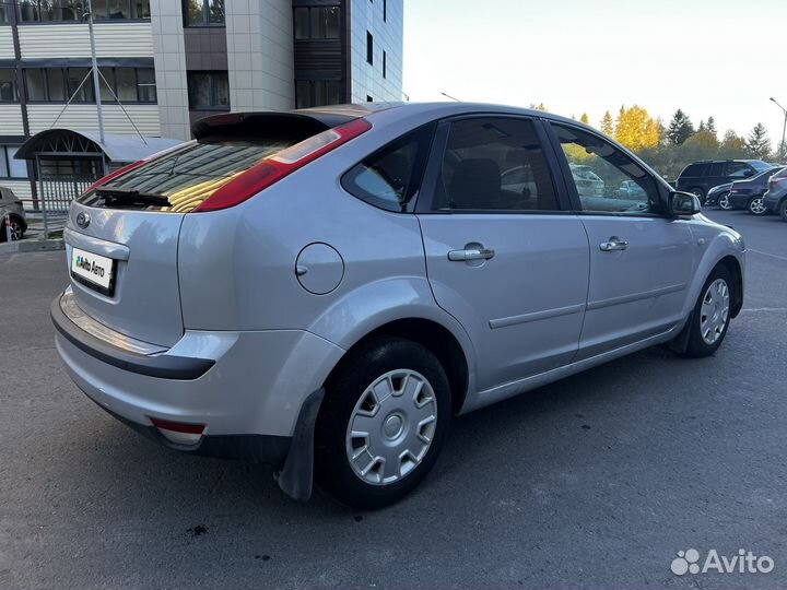 Ford Focus 1.6 МТ, 2006, 283 000 км