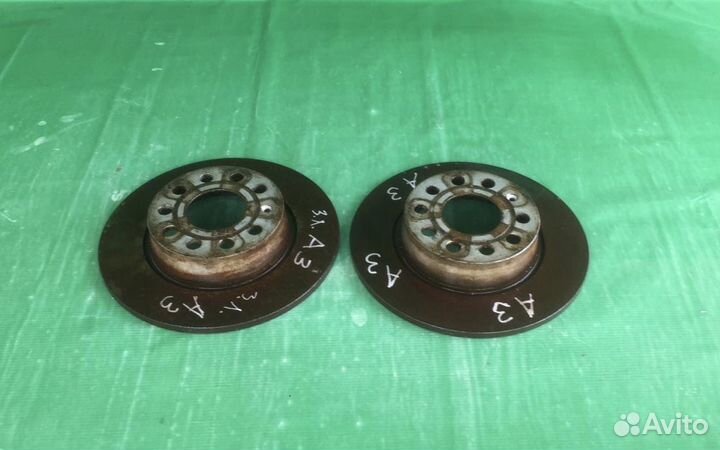 Диски тормозные задние Audi A3V8 хэтчбек 2012-16