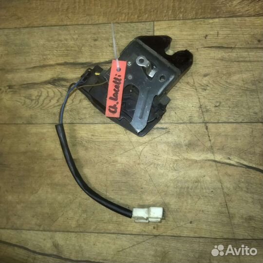 Замок багажника Chevrolet Lacetti