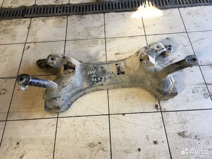 Подрамник передний Faw V5