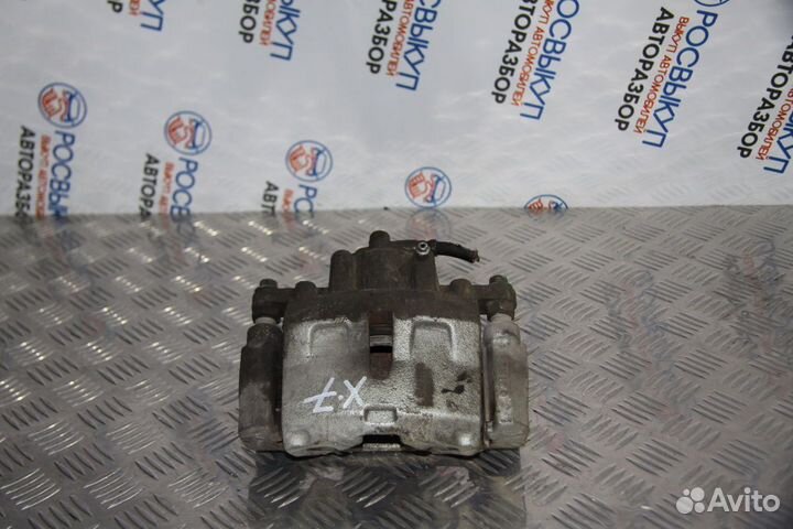 Суппорт Geely Emgrand X7 I рестайлинг (2016–2018)