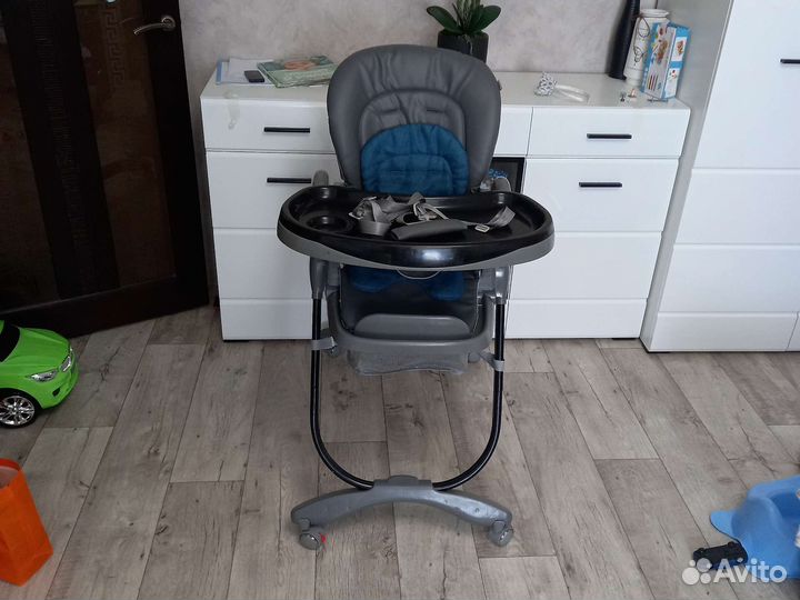 Стульчик для кормления nuovita