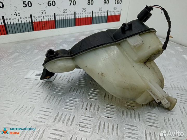 Бачок расширительный Mercedes-Benz R-Класс W251