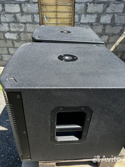 Сабвуфер Electro voice EKX-15SP Активный ev