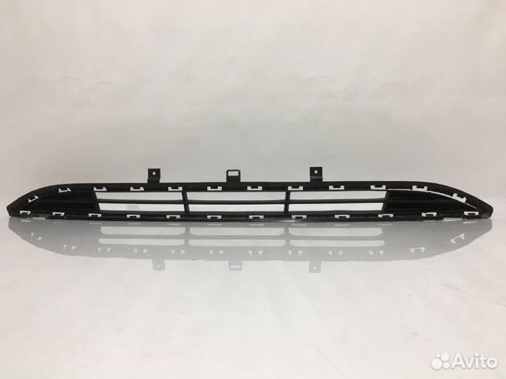 Решетка в бампер нижняя солярис 17г оригинал
