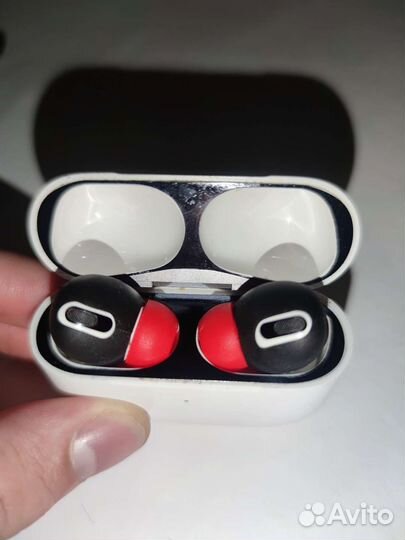 Амбушюры для Airpods Pro и чехол на наушник