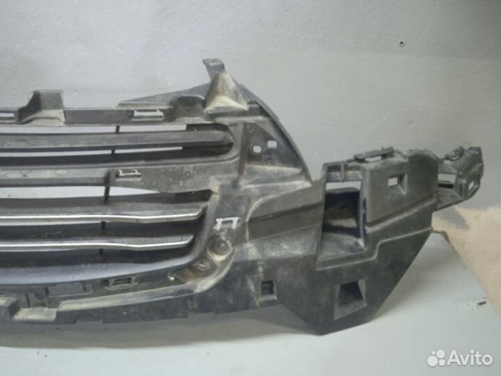 Решетка радиатора Citroen C4 B7 2013