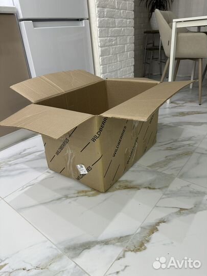 Коробка картонная 60х40х40
