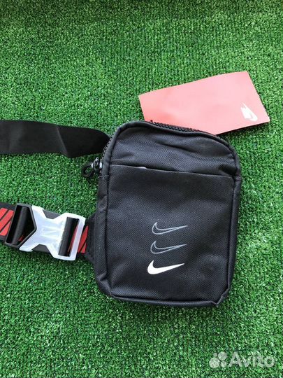 Сумка Nike через плечо