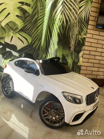 Детский электромобиль