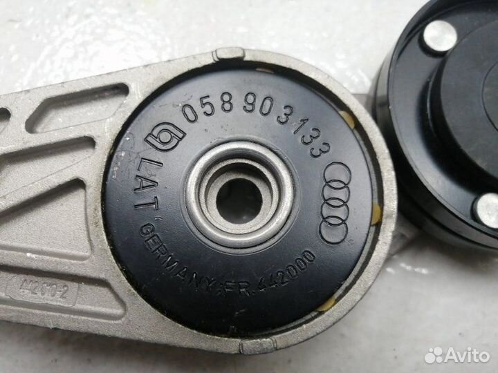 Натяжитель Audi A4