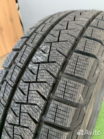 Formula Ice FR 175/65 R14 82T