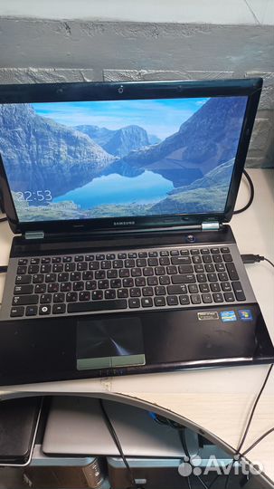 Ноутбук samsung core i5/6GB/GT530M SSD+HDD для игр