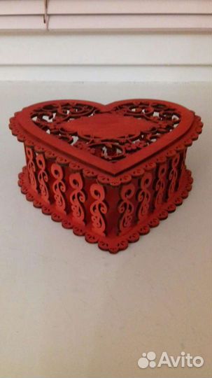 Лазерная резка гравировка фанеры дерева пластика