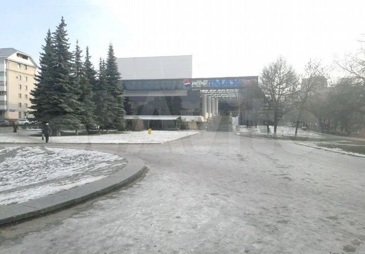 Кинокомплекс, 6326.3 м²