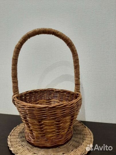 Корзинка плетенная пасхальная