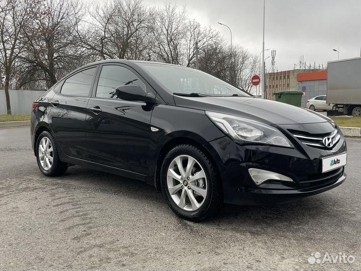 Hyundai Solaris 1.4 AT, 2015, 111 844 км