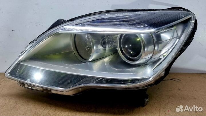 Mercedes w251 R (10-15) фара левая