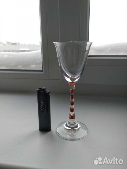 Набор рюмок и бокалов