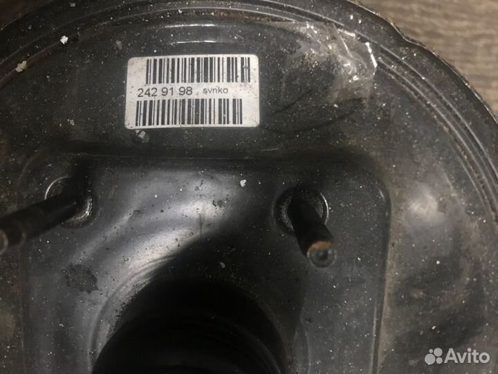 Вакуумный усилитель тормозов Toyota Crown JZS173