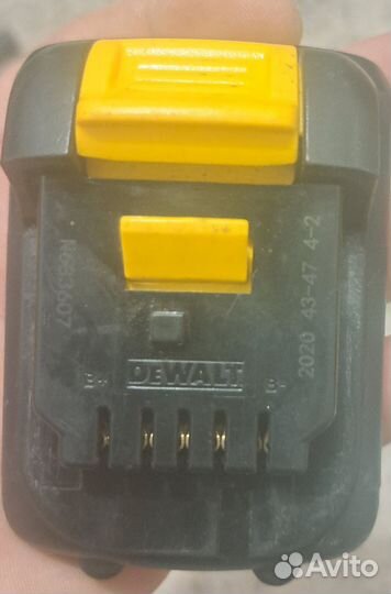 Аккамулятор dewalt 12V 1,3 Ah