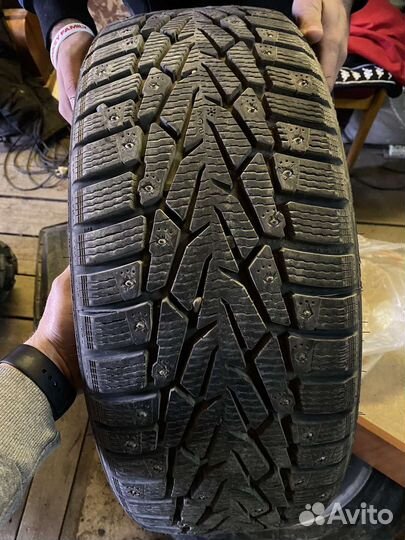 Nokian Tyres Nordman 7 215/55 R17