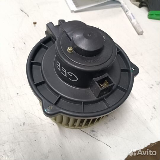 Моторчик печки Geely Emgrand EC7