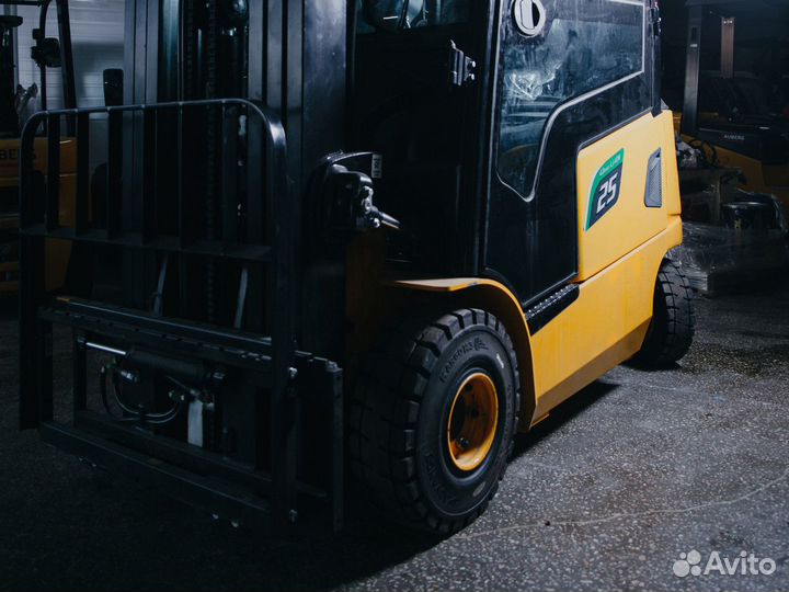 Вилочный погрузчик Zauberg EB25, 2023