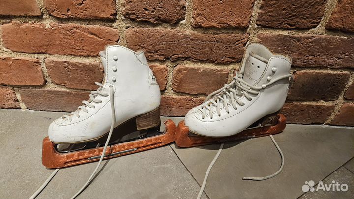 Коньки risport LUX размер 33, ботинок 220