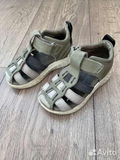 Детские сандалии Ecco 23