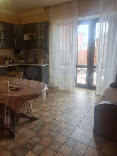 Комната 18 м² в 2-к., 1/2 эт.