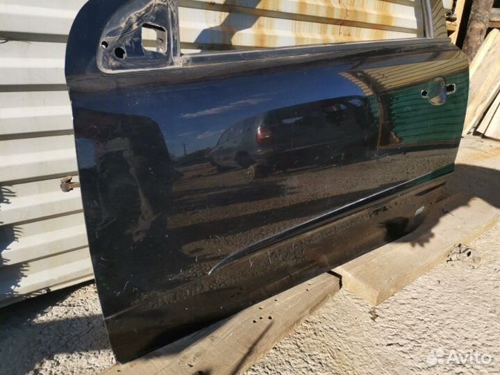 Дверь левая Opel Astra H Z16XER 2010
