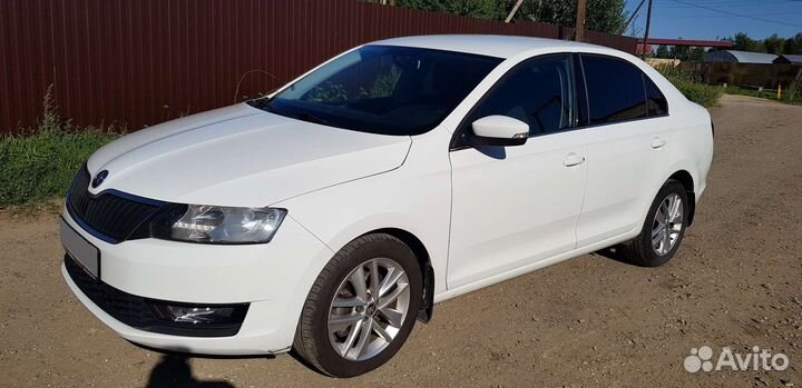 Skoda Rapid 1.6 AT, 2018, 199 050 км