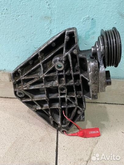 Кронштейн кондиционера audi А6 С5