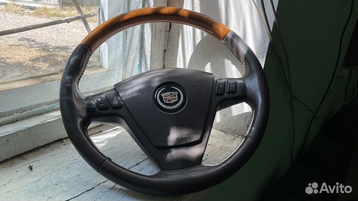 Руль с подушкой cadillac srx 2007
