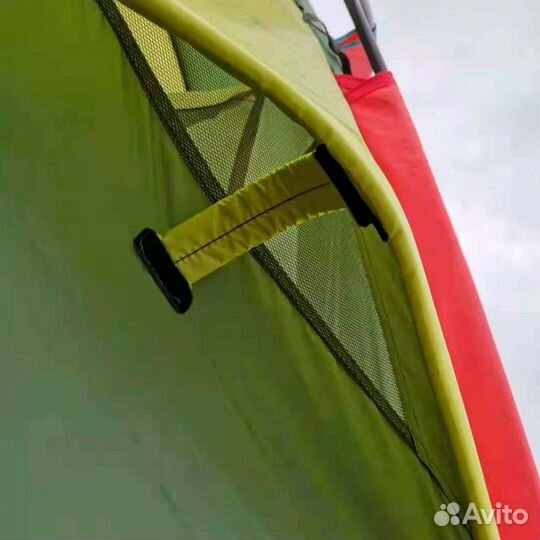 Палатка туристическая 6 местная 2 комнатная