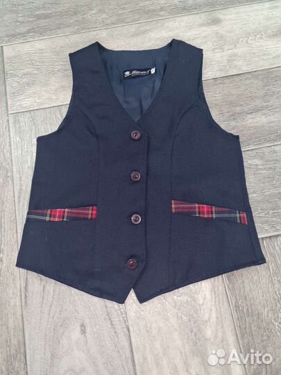 Жилет школьный для девочки