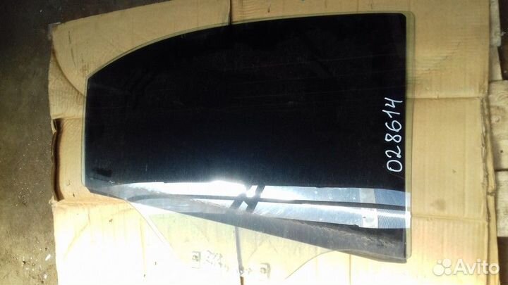 Стекло заднее правое Zaz Vida 2012-2014