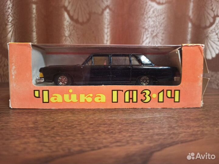 Коллекционная модель Чайка Газ 14