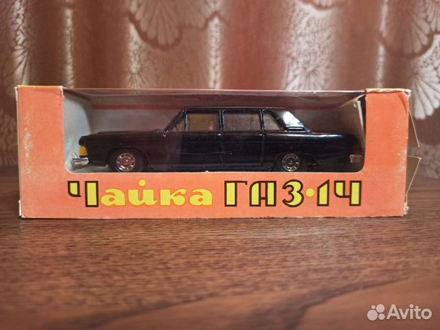Коллекционная модель Чайка Газ 14