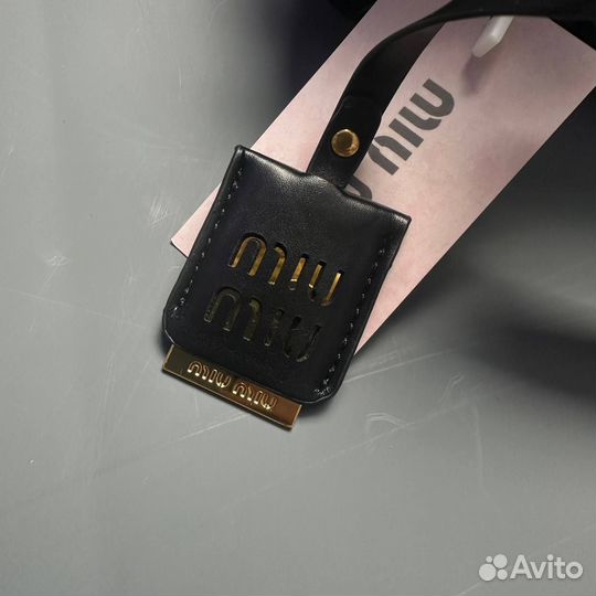 Женская сумка Miu Miu кросс-боди багет